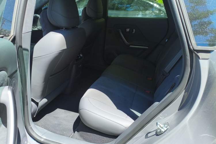 Used Leapmotor Lafa5 2026 Model 515 Max Left Rear Seat