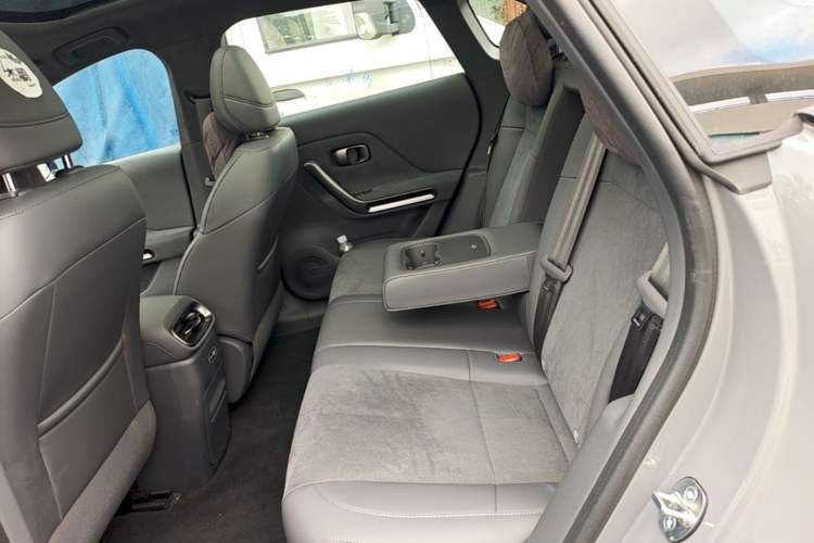Used Leapmotor Lafa5 2026 Model 515 Max Left Rear Seat