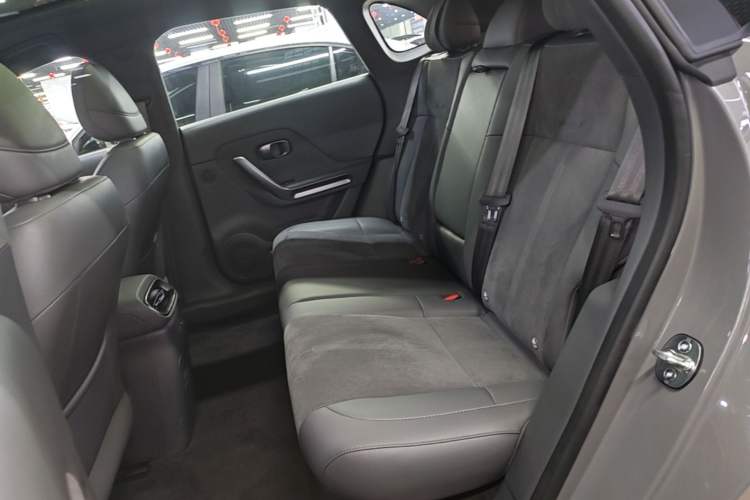 Used Leapmotor Lafa5 2026 Model 515 Max Left Rear Seat