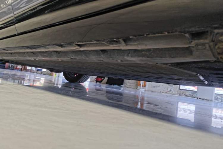 Used Leapmotor Lafa5 2026 Model 515 Pro Left Side Sill
