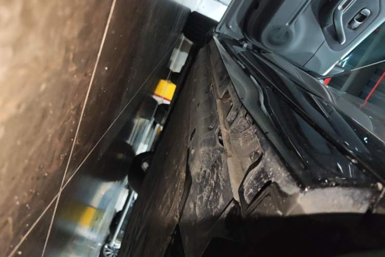Used Leapmotor Lafa5 2026 Model 515 Max Left Side Sill