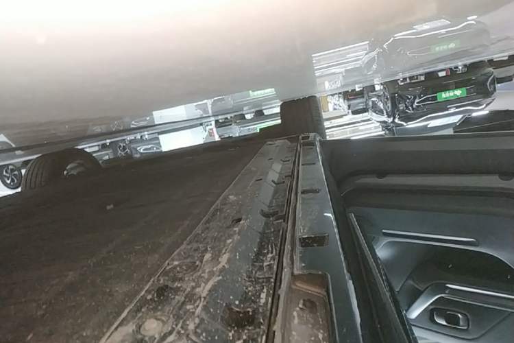 Used Leapmotor Lafa5 2026 Model 515 Max Left Side Sill