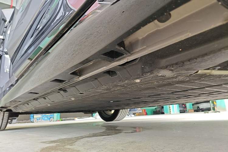 Used Leapmotor Lafa5 2026 Model 515 Max Left Side Sill