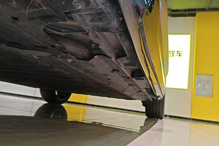 Used Leapmotor Lafa5 2026 Model 515 Max Left Side Sill