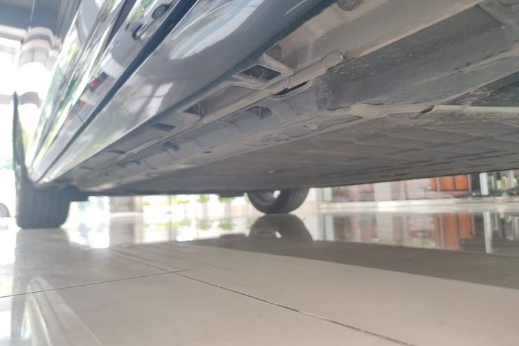 Used Leapmotor Lafa5 2026 Model 515 Max Left Side Sill
