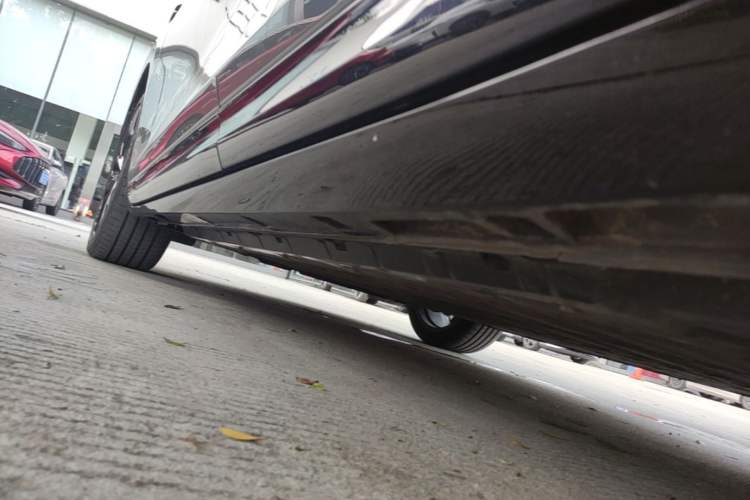 Used Leapmotor Lafa5 2026 Model 515 Max Left Side Sill