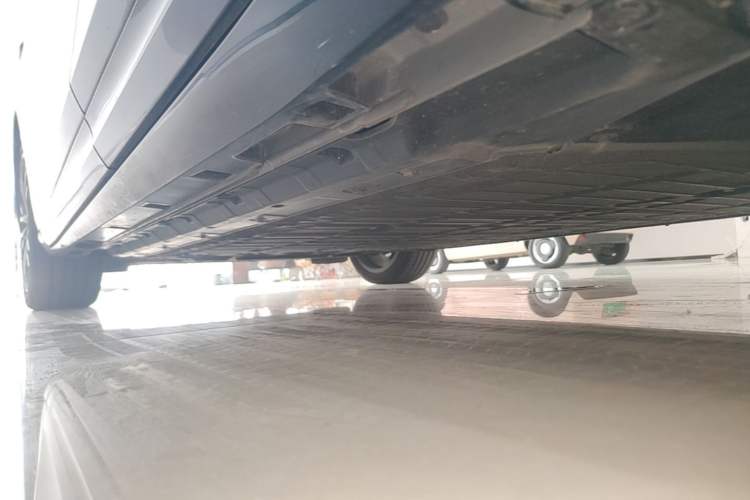 Used Leapmotor Lafa5 2026 Model 515 Max Left Side Sill