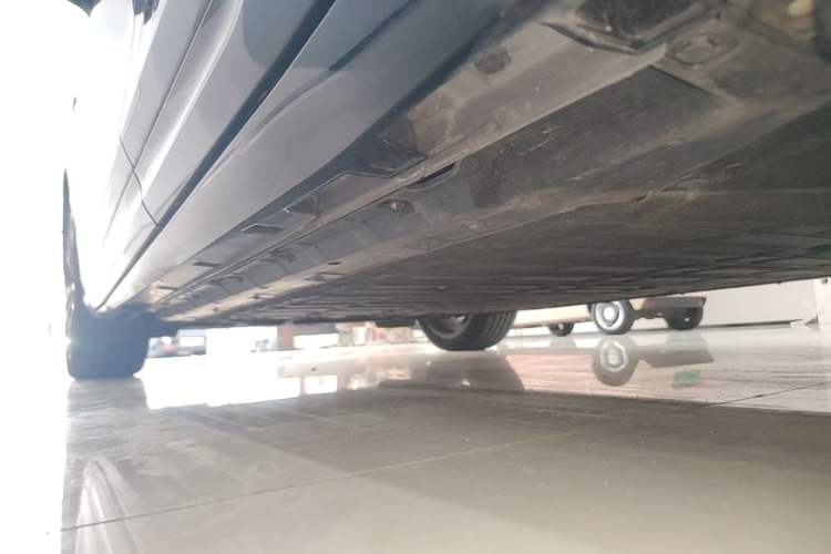 Used Leapmotor Lafa5 2026 Model 515 Max Left Side Sill