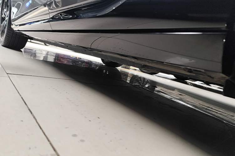 Used Leapmotor Lafa5 2026 Model 605 Pro Left Side Sill