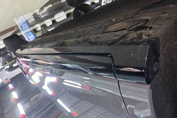 Used Leapmotor Lafa5 2026 Model 515 Max Left Side Sill