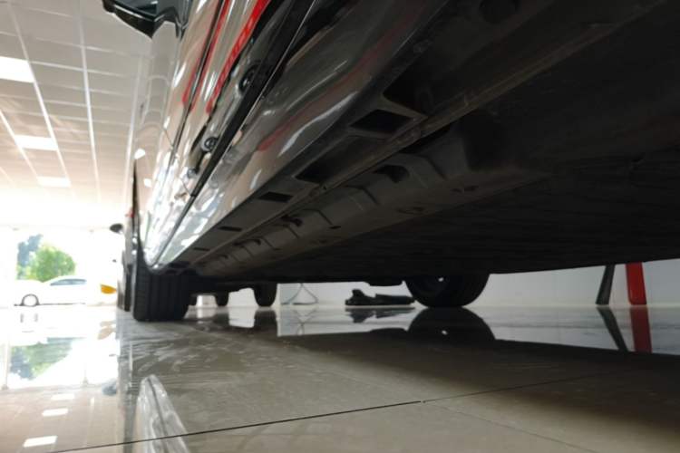 Used Leapmotor Lafa5 2026 Model 515 Max Left Side Sill