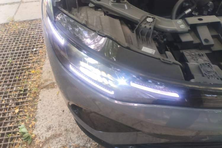 Used Leapmotor Lafa5 2026 Model 515 Max Right Front Headlight