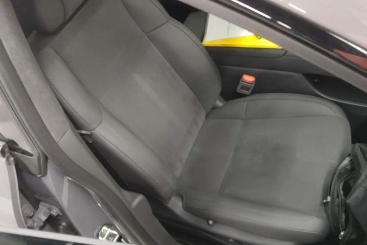 Used Leapmotor Lafa5 2026 Model 515 Max Right Front Seat
