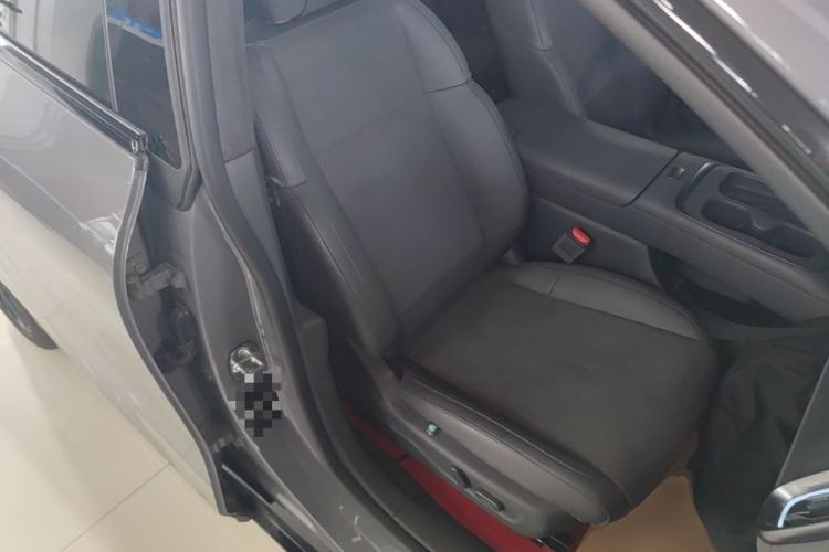 Used Leapmotor Lafa5 2026 Model 515 Max Right Front Seat
