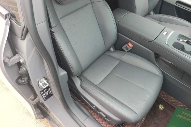 Used Leapmotor Lafa5 2026 Model 515 Pro Right Front Seat
