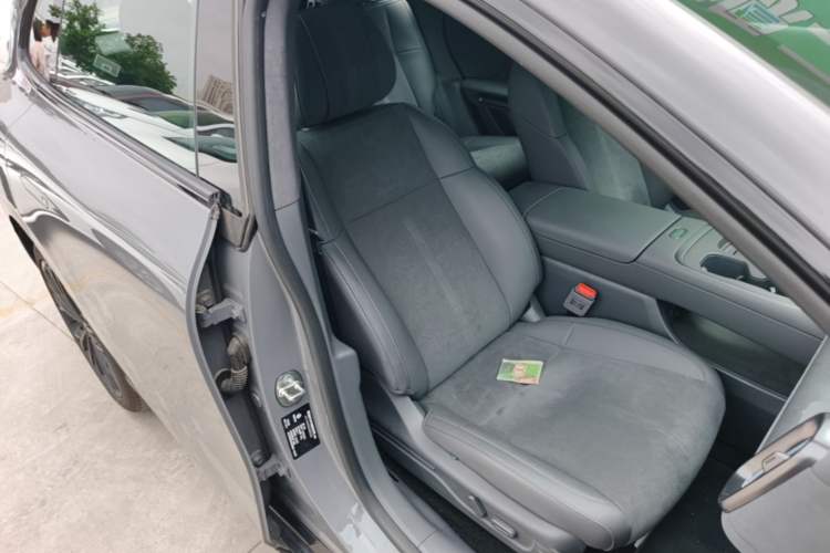 Used Leapmotor Lafa5 2026 Model 515 Max Right Front Seat