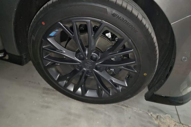 Used Leapmotor Lafa5 2026 600 Ultra Right Front Wheel Hub