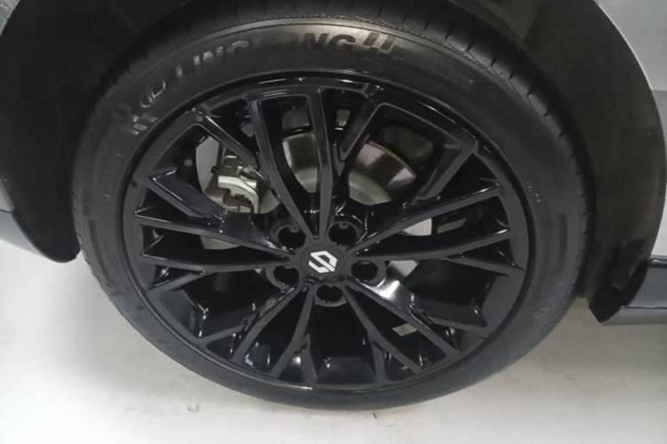 Used Leapmotor Lafa5 2026 Model 515 Max Right Rear Wheel Hub