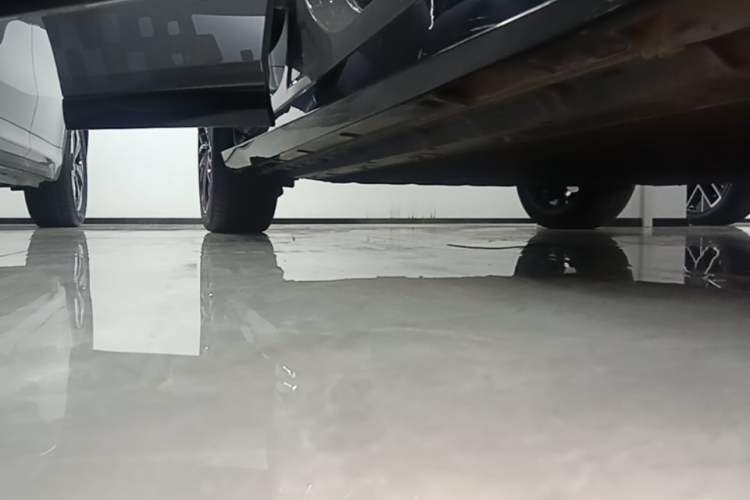 Used Leapmotor Lafa5 2026 Model 515 Max Right Side Sill
