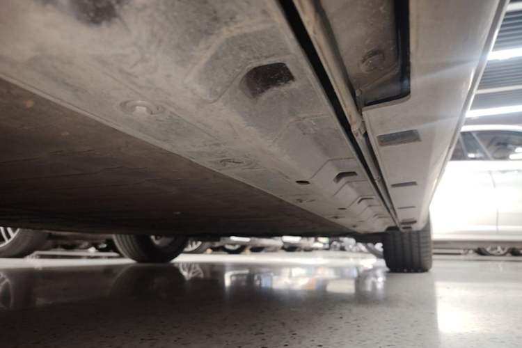 Used Leapmotor Lafa5 2026 Model 515 Max Right Side Sill