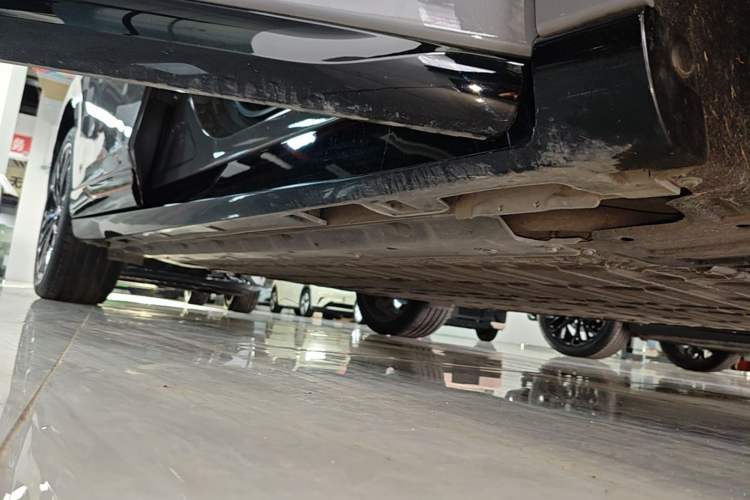 Used Leapmotor Lafa5 2026 Model 515 Max Right Side Sill