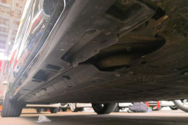 Used Leapmotor Lafa5 2026 Model 515 Max Right Side Sill
