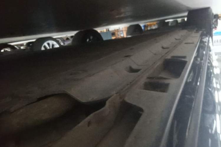 Used Leapmotor Lafa5 2026 Model 515 Max Right Side Sill