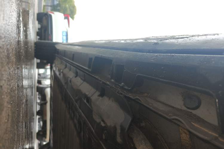 Used Leapmotor Lafa5 2026 Model 515 Pro Right Side Sill