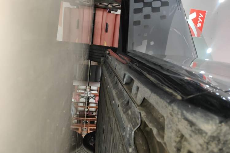 Used Leapmotor Lafa5 2026 Model 515 Max Right Side Sill
