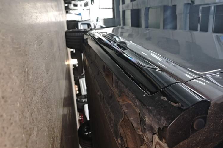 Used Leapmotor Lafa5 2026 Model 515 Max Right Side Sill