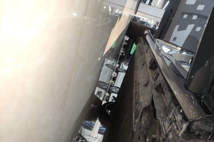 Used Leapmotor Lafa5 2026 Model 515 Max Right Side Sill