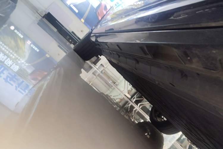Used Leapmotor Lafa5 2026 Model 515 Max Right Side Sill
