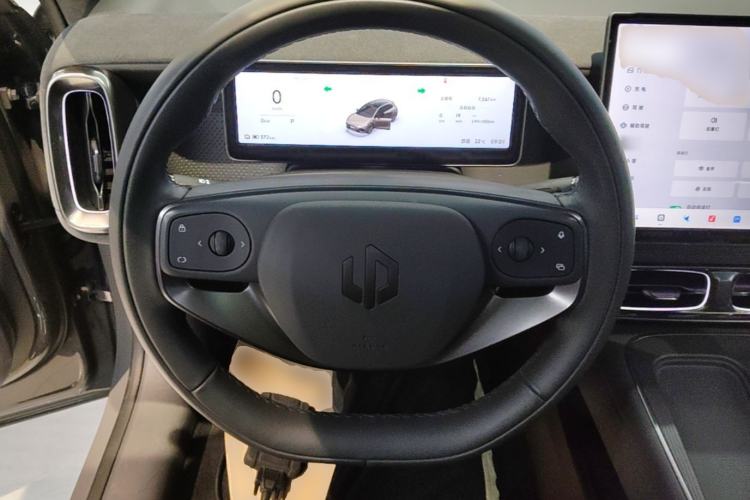 Used Leapmotor Lafa5 2026 Model 515 Max Steering Wheel