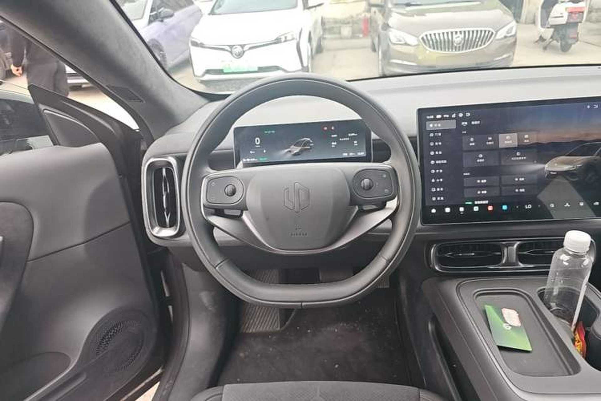 Used Leapmotor Lafa5 2026 Model 515 Max Steering Wheel