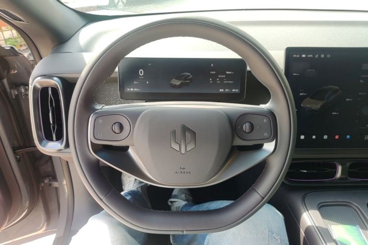 Used Leapmotor Lafa5 2026 Model 605 Pro Steering Wheel