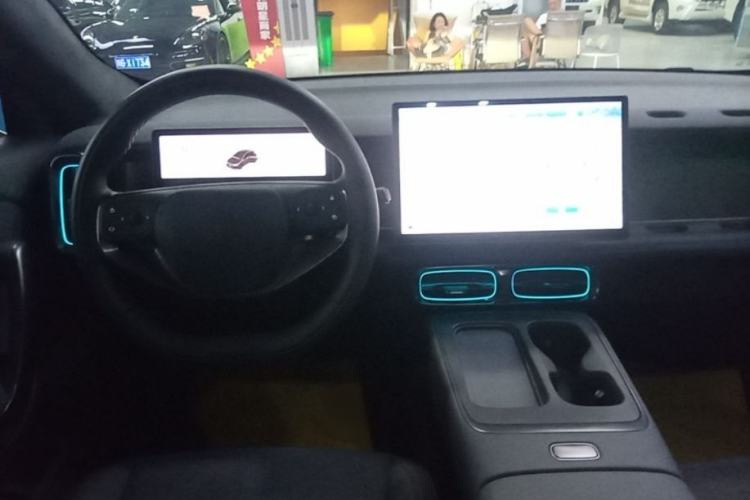 Used Leapmotor Lafa5 2026 Model 515 Max Steering Wheel