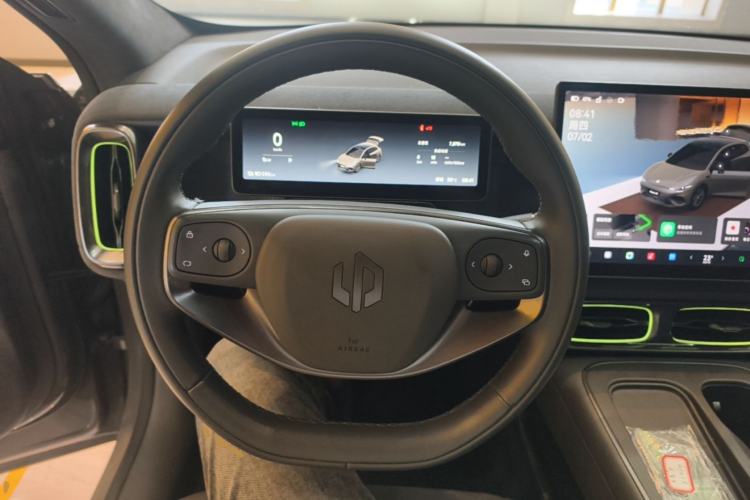 Used Leapmotor Lafa5 2026 Model 515 Max Steering Wheel
