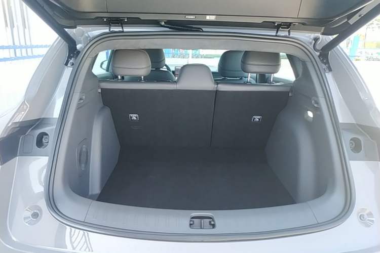 Used Leapmotor Lafa5 2026 Model 515 Max Trunk