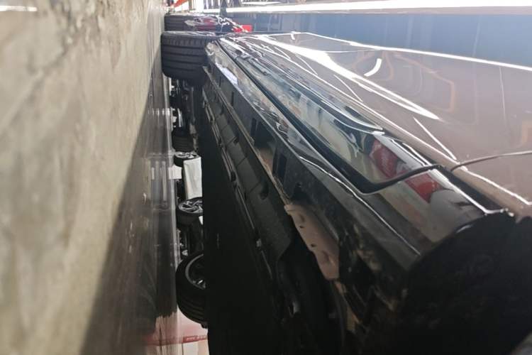 Used Leapmotor Lafa5 2026 Model 605 Pro Right Side Sill