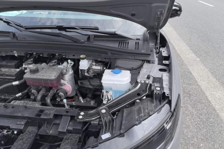 Used Leapmotor Lafa5 2026 Model 515 Max Engine Bay Left