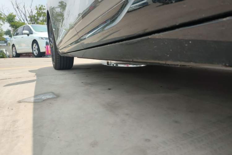 Used Leapmotor Lafa5 2026 Model 515 Max Left Side Sill