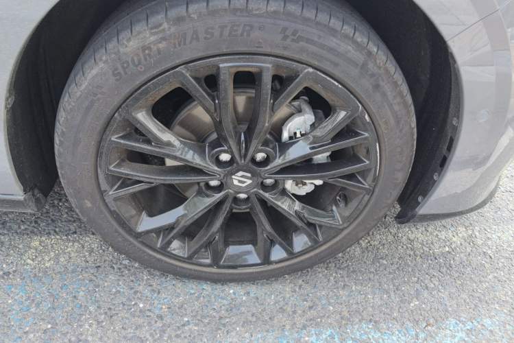 Used Leapmotor Lafa5 2026 Model 515 Max Right Front Wheel Hub