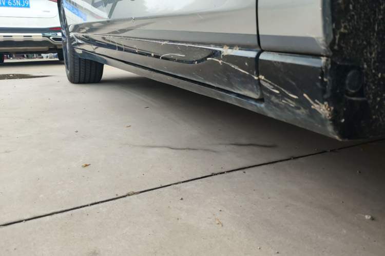 Used Leapmotor Lafa5 2026 Model 515 Max Right Side Sill