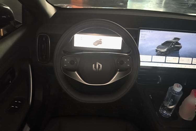 Used Leapmotor Lafa5 2026 Model 605 Pro Steering Wheel