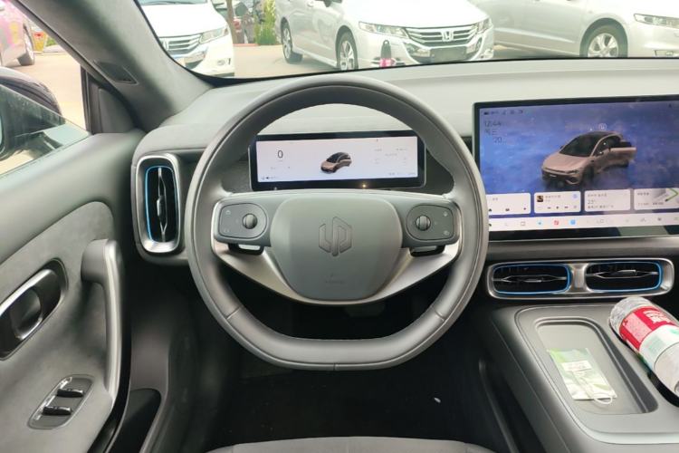 Used Leapmotor Lafa5 2026 Model 515 Max Steering Wheel