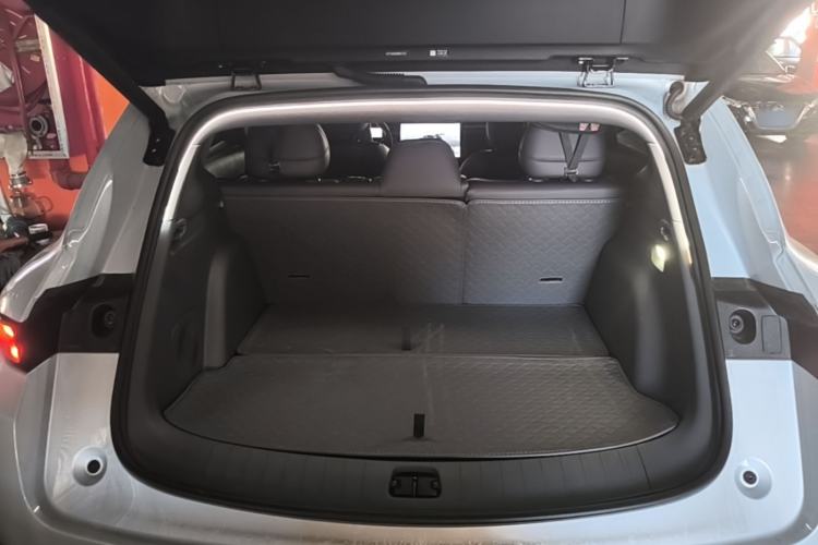 Used Leapmotor Lafa5 2026 Model 605 Pro Trunk