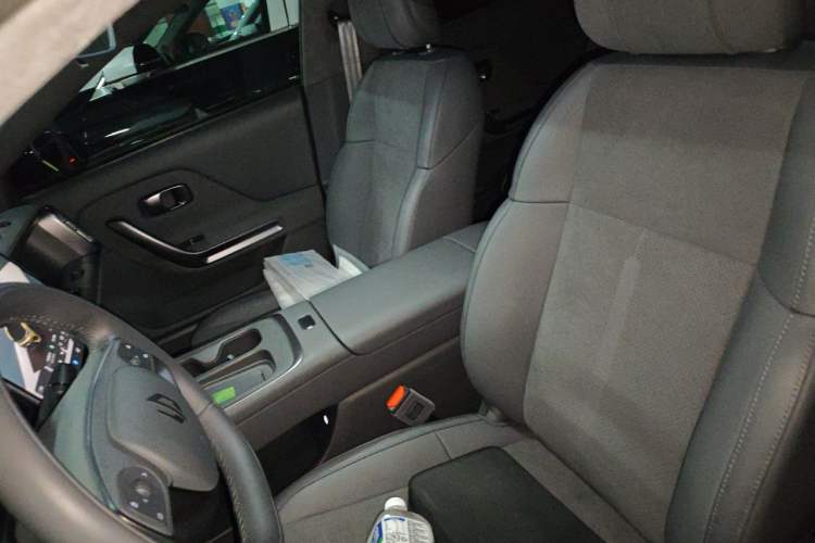 Used Leapmotor Lafa5 2026 Model 515 Max Left Front Seat