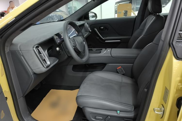 Used Leapmotor Lafa5 2026 Model 515 Max Left Front Seat