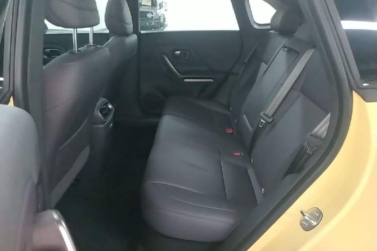 Used Leapmotor Lafa5 2026 Model 605 Max Left Rear Seat