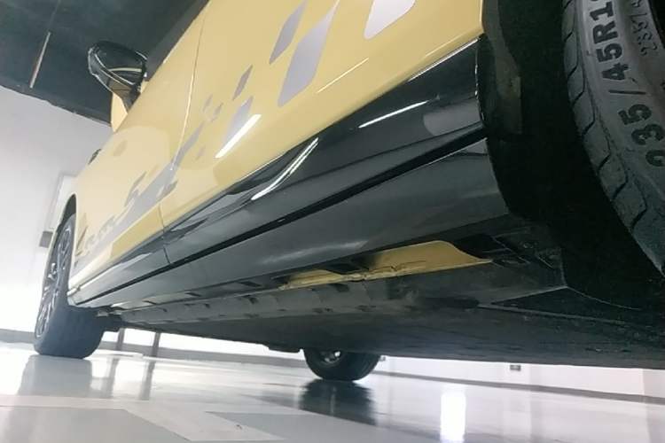 Used Leapmotor Lafa5 2026 Model 605 Max Left Side Sill